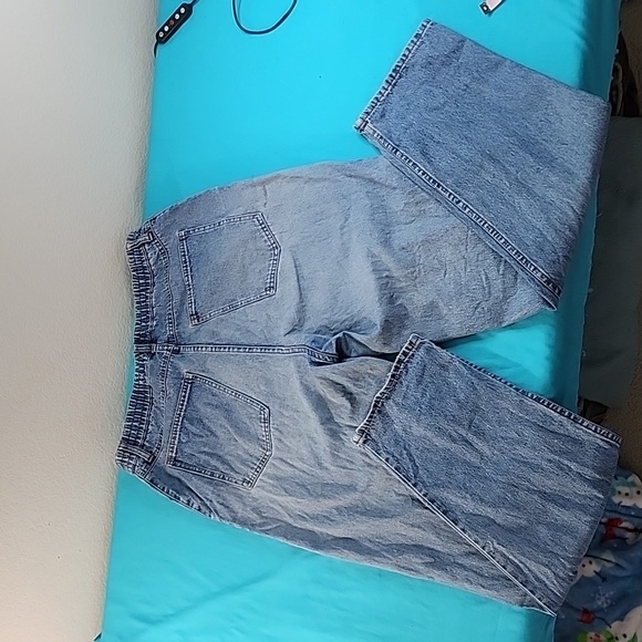 Nordstrom Medium Light Wash Mom Jeans, Size 16 - Picture 5 of 16